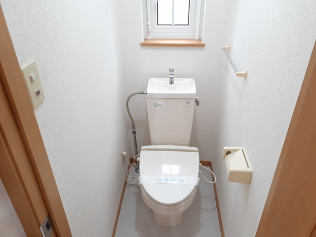 秋田県秋田市泉中央５丁目 トイレ