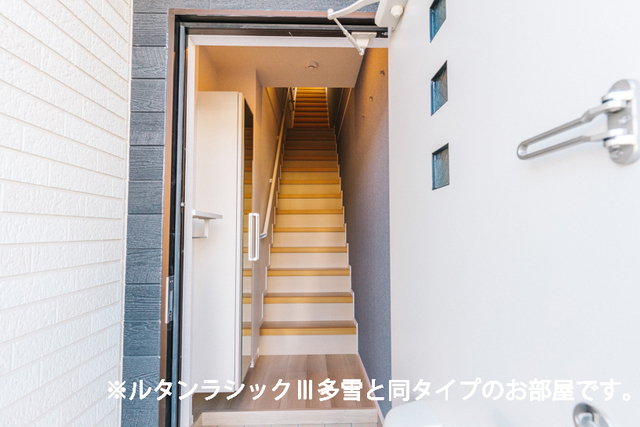 秋田県秋田市手形中谷地 玄関