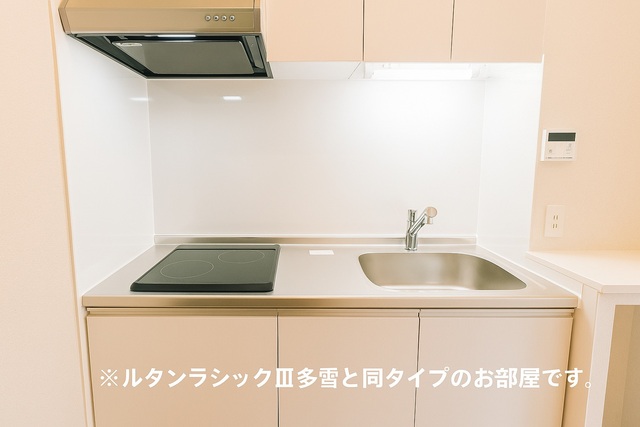 秋田県秋田市手形中谷地 キッチン