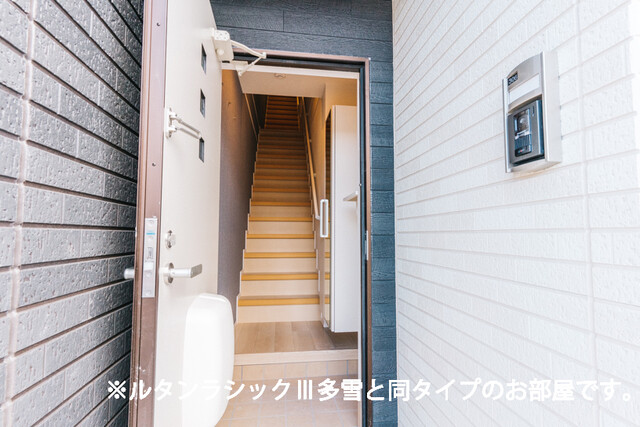 秋田県秋田市手形中谷地 玄関