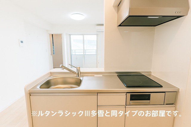 秋田県秋田市手形中谷地 キッチン