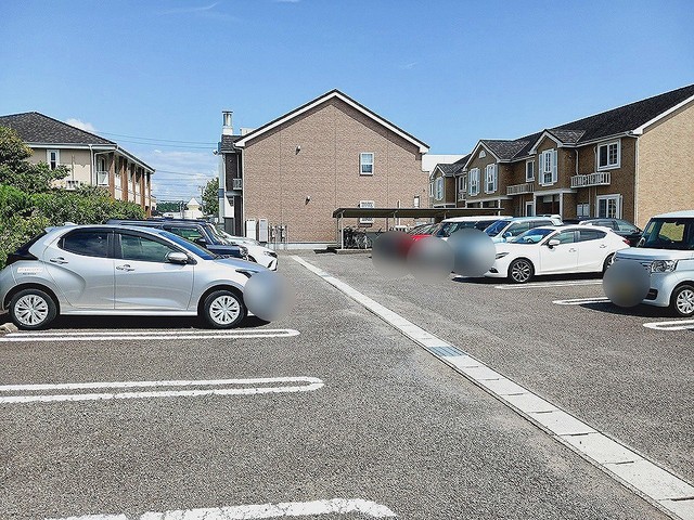 秋田県秋田市広面蓮沼 駐車場