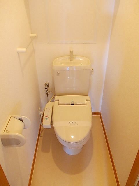 秋田県秋田市外旭川梶ノ目 トイレ