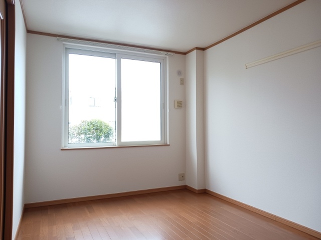 秋田県秋田市四ツ小屋中野 ベッドルーム