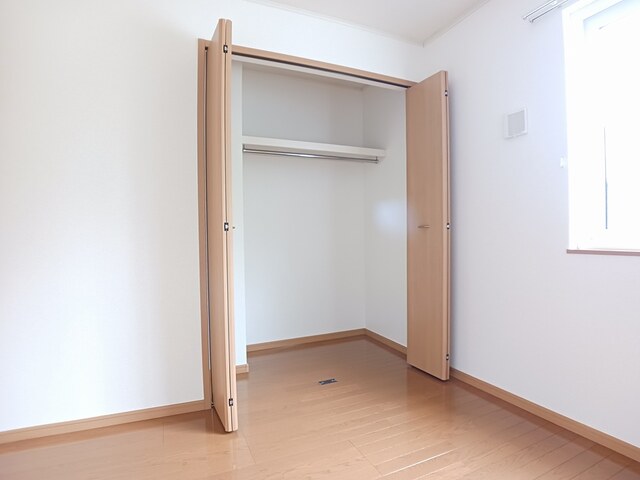 秋田県秋田市手形才ノ浜 収納