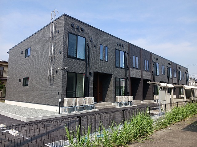 秋田県秋田市仁井田本町１丁目 外観