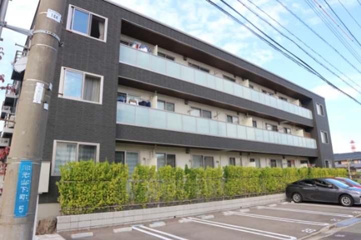 メゾンマスト川もと 外観