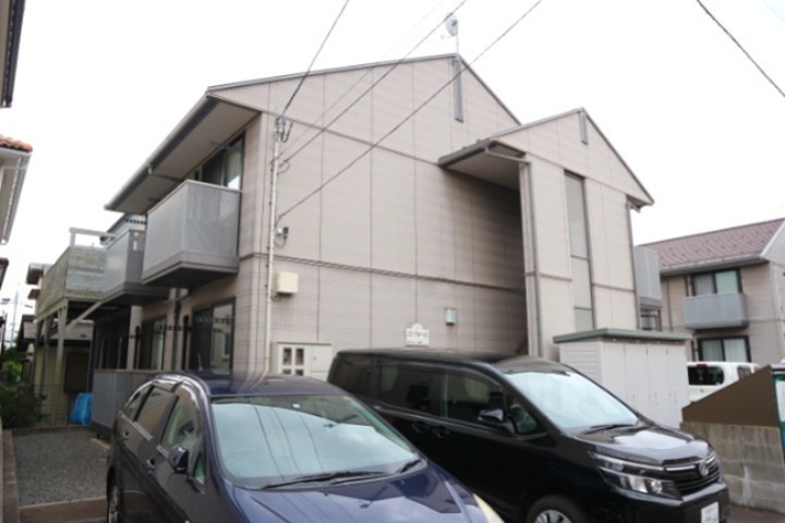 コンフォールＡ 駐車場