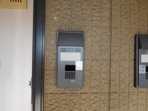 ルミエールＣ エントランス