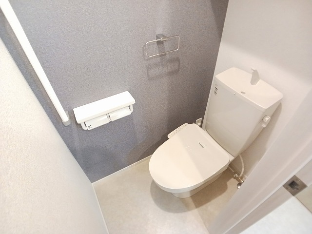 秋田県秋田市土崎港中央１丁目 トイレ