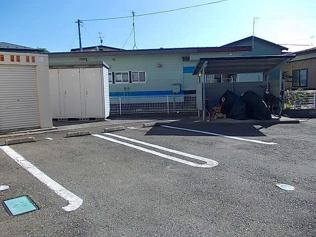 秋田県秋田市外旭川梶ノ目 駐車場