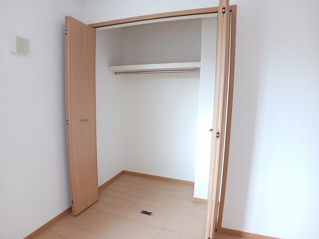 秋田県秋田市手形才ノ浜 収納