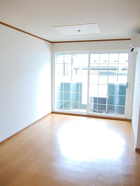 秋田県秋田市仁井田本町１丁目 リビング