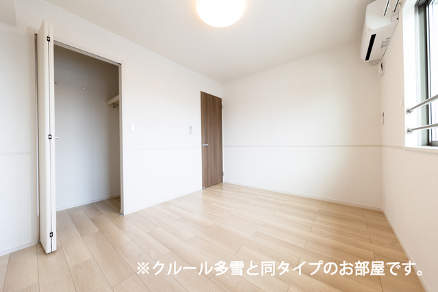秋田県秋田市楢山川口境 ベッドルーム