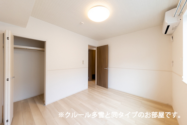 秋田県秋田市楢山川口境 ベッドルーム