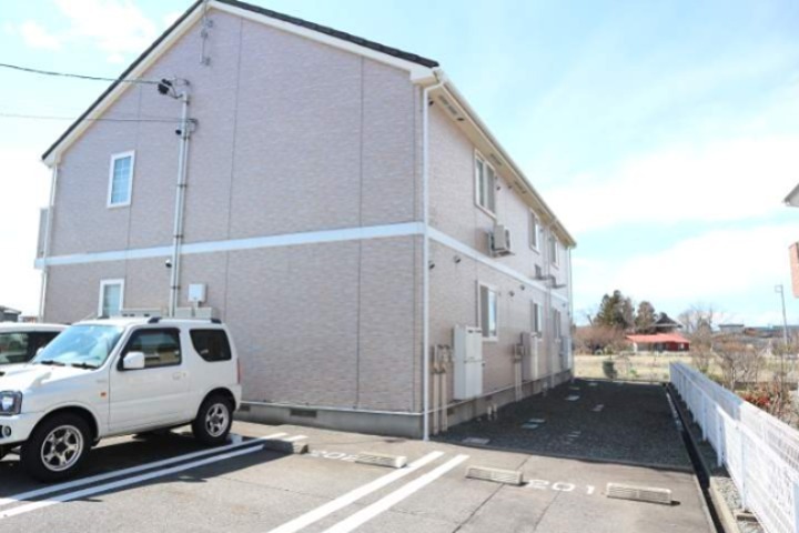 秋田県秋田市仁井田目長田１丁目 外観
