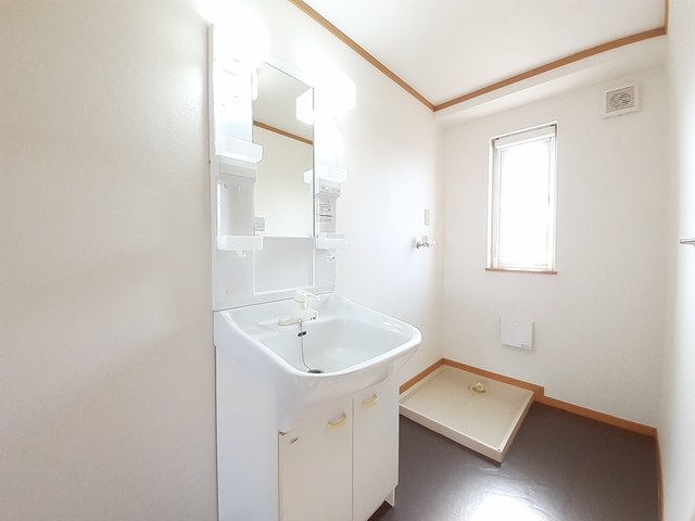 秋田県秋田市仁井田新田２丁目 洗面所