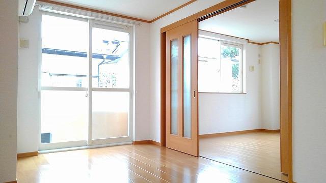 秋田県秋田市土崎港北３丁目 リビング