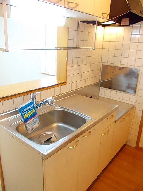 秋田県秋田市寺内蛭根１丁目 キッチン