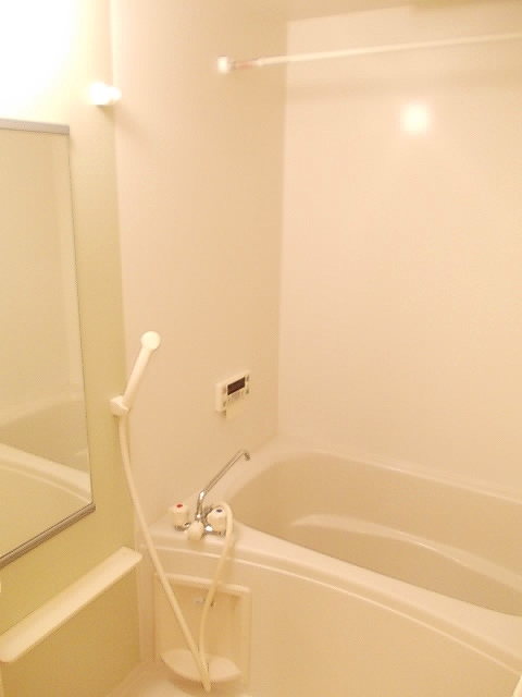 秋田県秋田市四ツ小屋中野 風呂画像