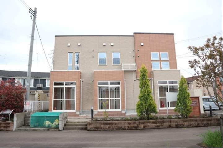 秋田県秋田市御所野堤台２丁目 外観