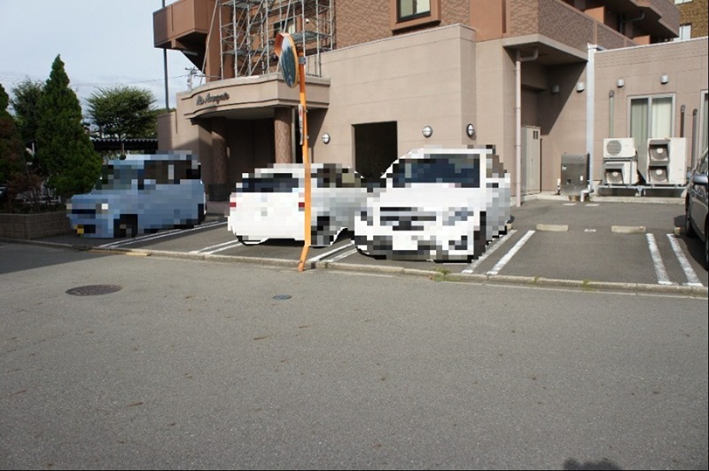 秋田県秋田市山王７丁目 駐車場