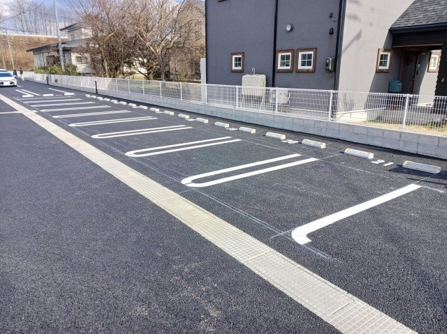 秋田県潟上市天王追分 駐車場