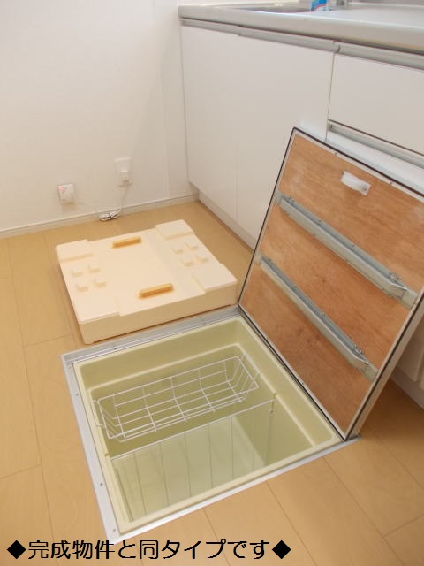 秋田県秋田市新屋町関町後 収納