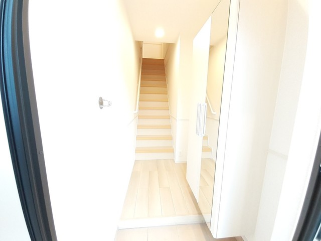 秋田県秋田市仁井田本町６丁目 玄関