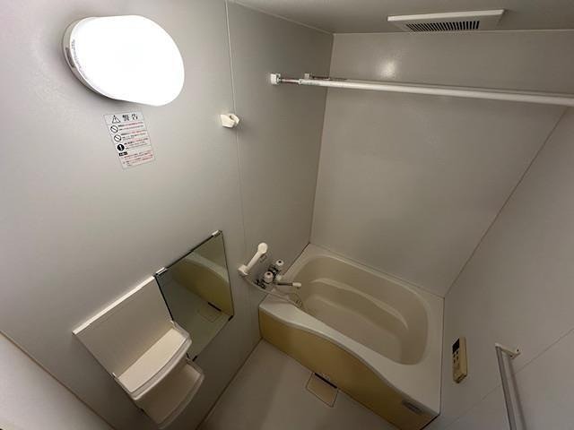 秋田県秋田市河辺北野田高屋黒沼下堤下 風呂画像