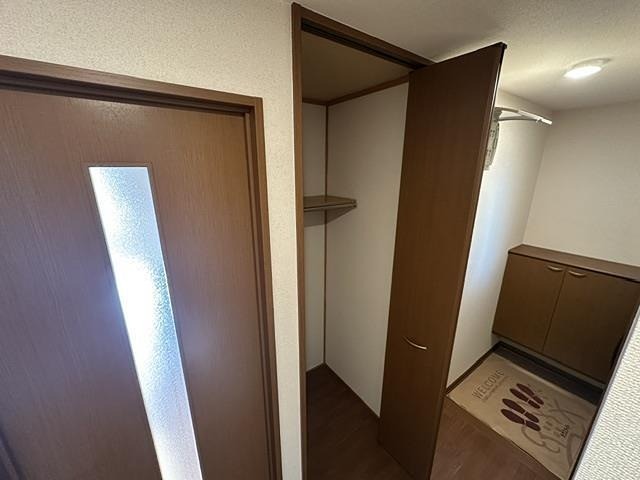 秋田県秋田市楢山城南新町 玄関