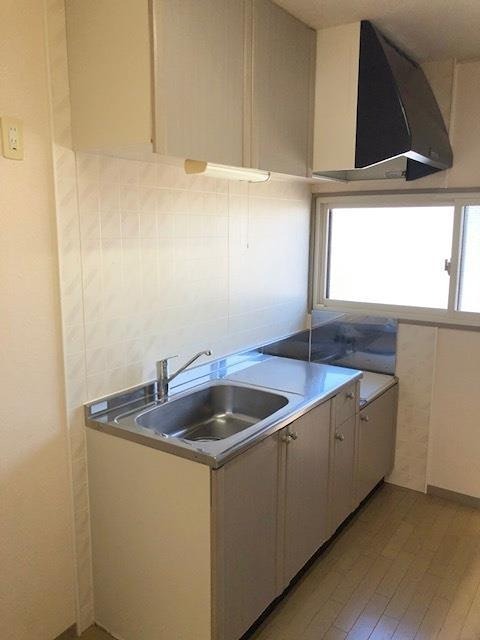 秋田県秋田市広面板橋添 キッチン