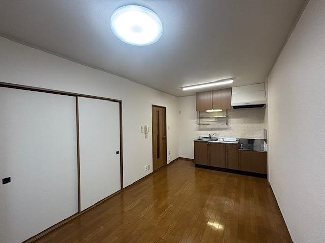 秋田県秋田市高陽幸町 リビング