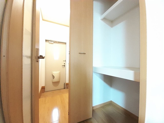 秋田県秋田市仁井田福島２丁目 玄関