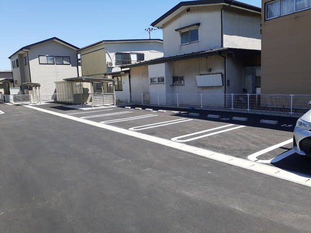 秋田県秋田市新屋豊町 駐車場