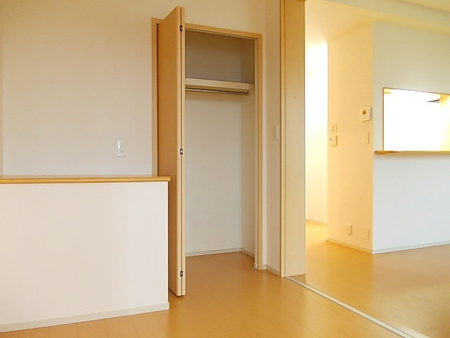 秋田県秋田市仁井田福島１丁目 収納