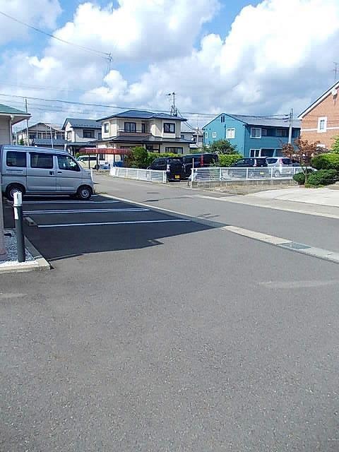秋田県秋田市仁井田福島１丁目 駐車場