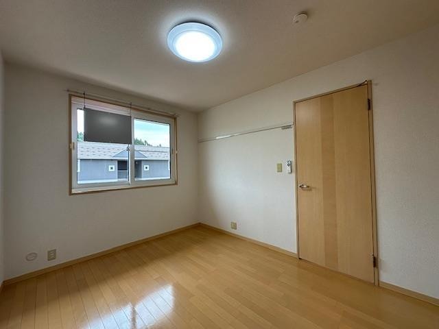 秋田県秋田市河辺北野田高屋黒沼下堤下 ベッドルーム