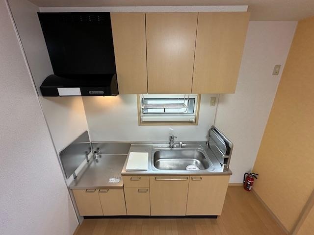 秋田県秋田市河辺北野田高屋黒沼下堤下 キッチン