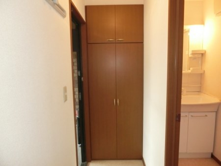 茨城県稲敷郡阿見町中央５丁目 玄関