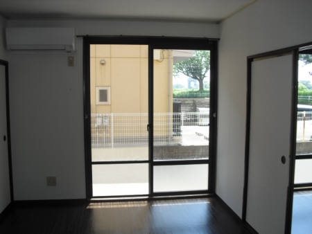 茨城県土浦市港町２丁目 リビング