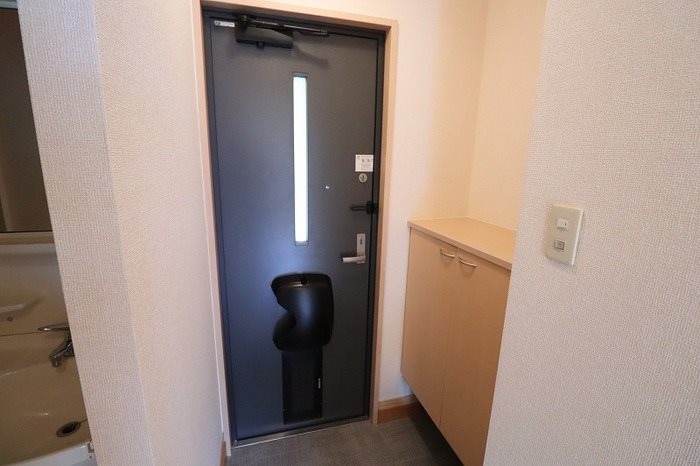 茨城県土浦市下高津３丁目 玄関