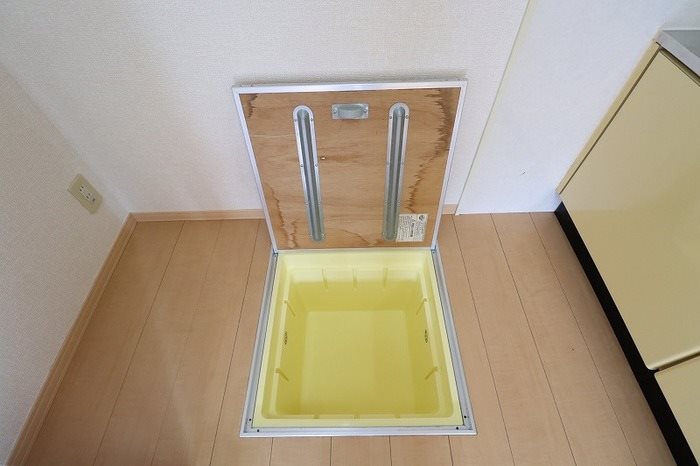 茨城県土浦市下高津３丁目 収納