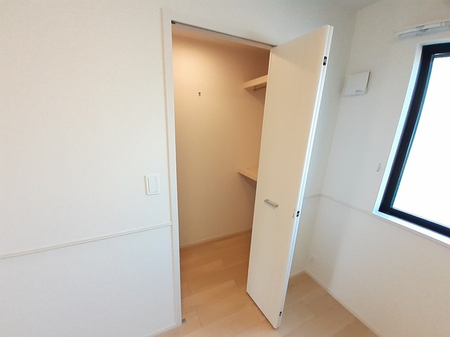 茨城県稲敷郡阿見町よしわら１丁目 収納