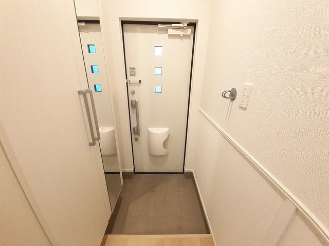 茨城県土浦市おおつ野５丁目 玄関