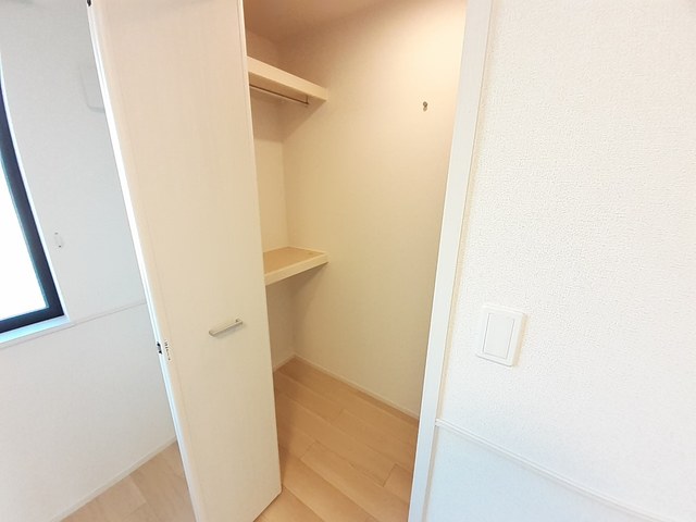 茨城県稲敷郡阿見町よしわら１丁目 収納