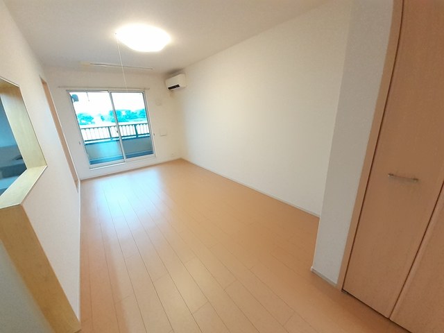 茨城県土浦市田中３丁目 リビング