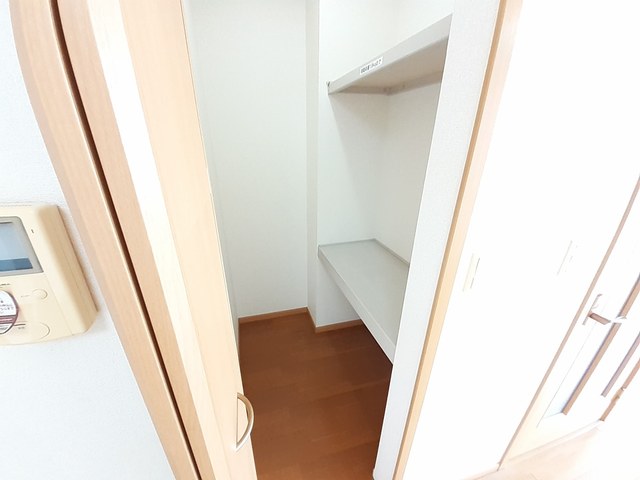 茨城県土浦市永国 収納