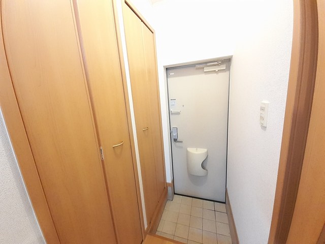茨城県土浦市田中３丁目 玄関