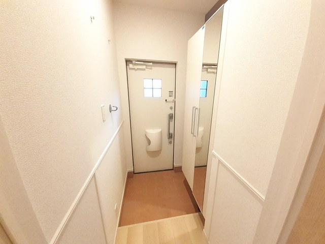 茨城県土浦市天川１丁目 玄関
